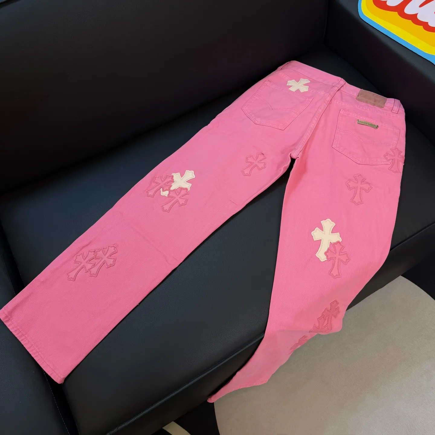 P300 Style number: D343 Chrome Hearts CH gram limited pink leather jeans Color: rose pink Size: S M L